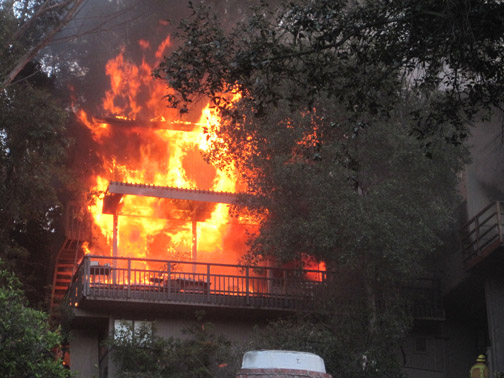 An early morning fire damaged a single residence house in Santa Monica Canyon. Photo: Ted Wolfberg